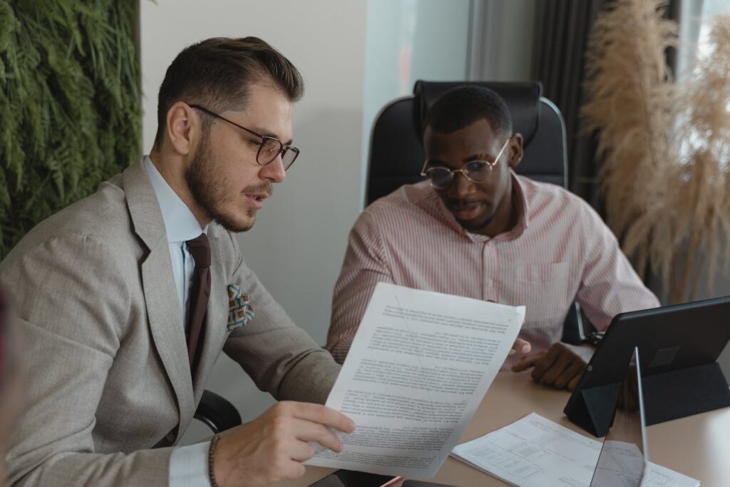 What Financial Advisors Do (Next Time Some Dude Walks Up to You With a Warm Smile) image of financial advisor